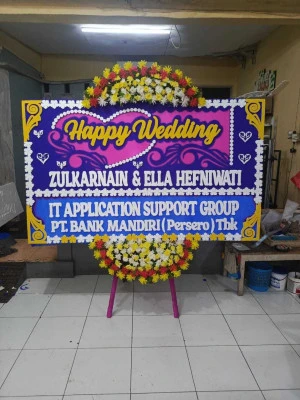 Papan Bunga di Lamper Lor Semarang Selatan